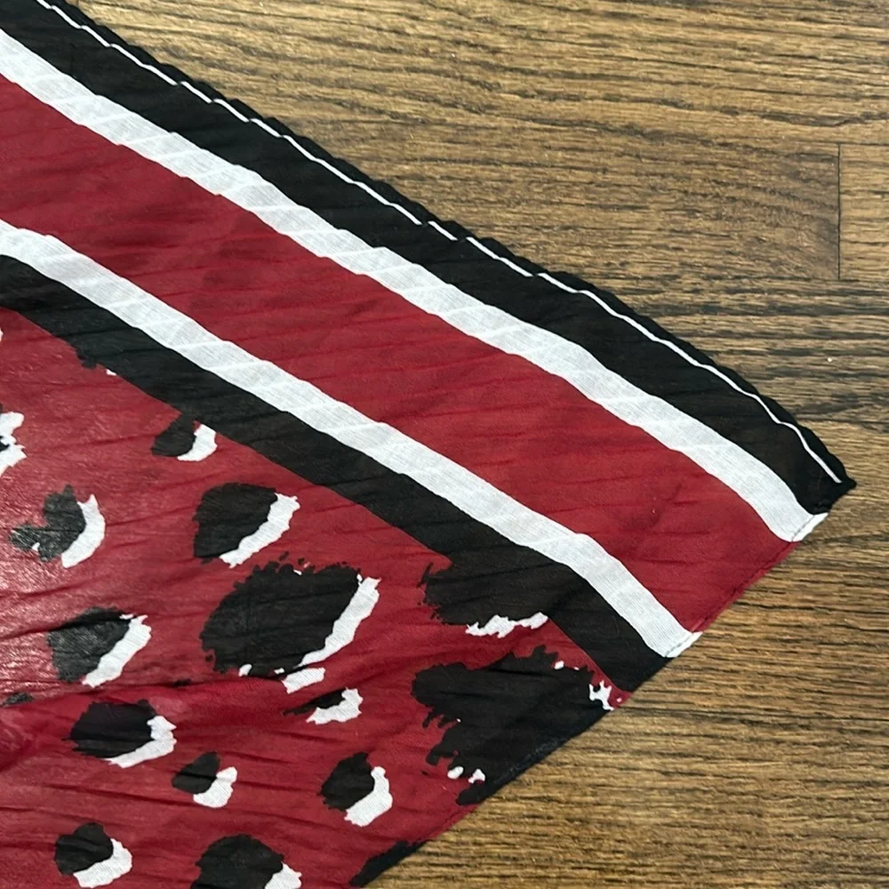Calvin Klein 36x73 Inch Thin Printed Breathable Summer Neck Scarf Head Wrap